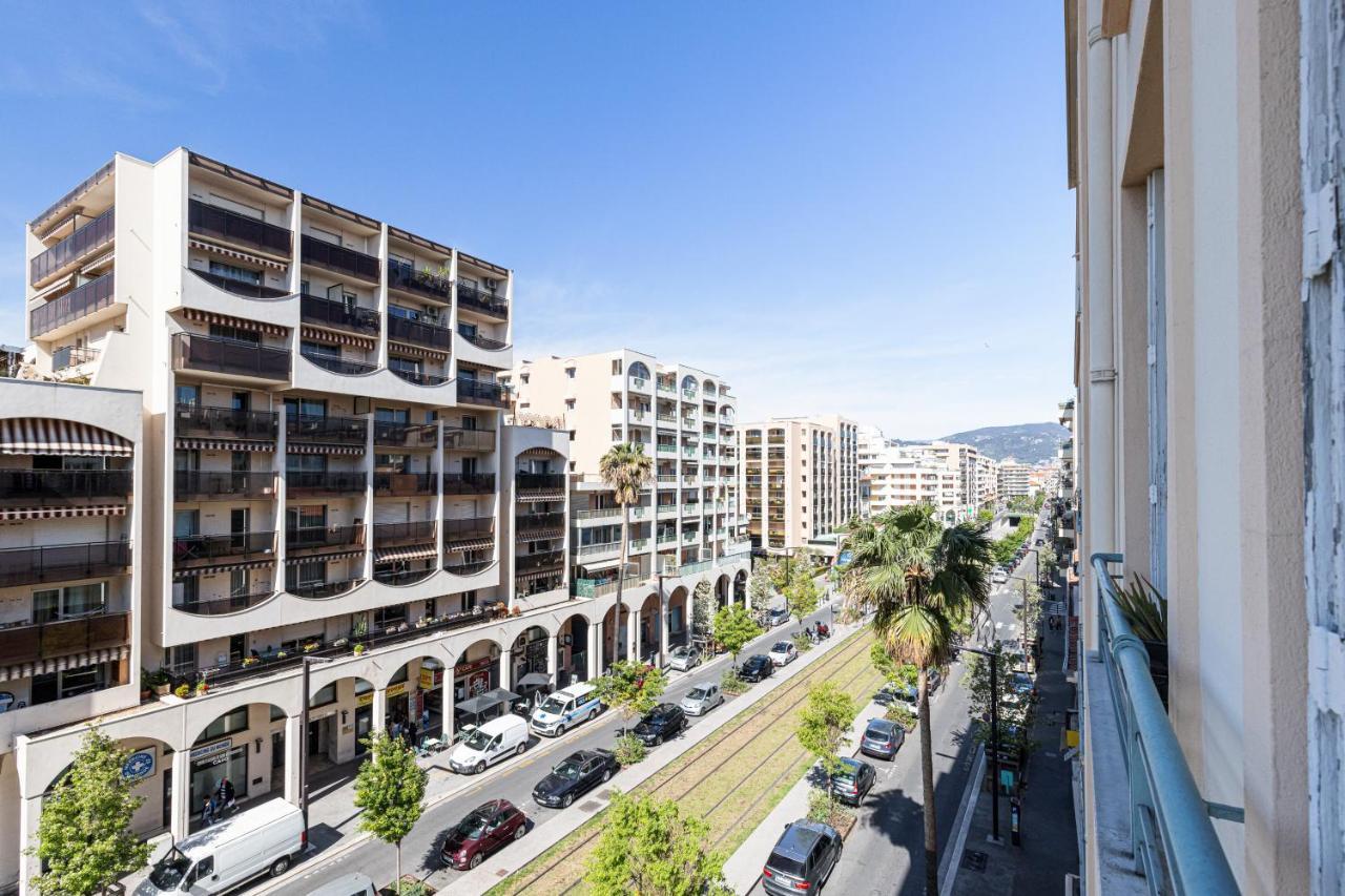 The Place To Be In Niza Exterior foto